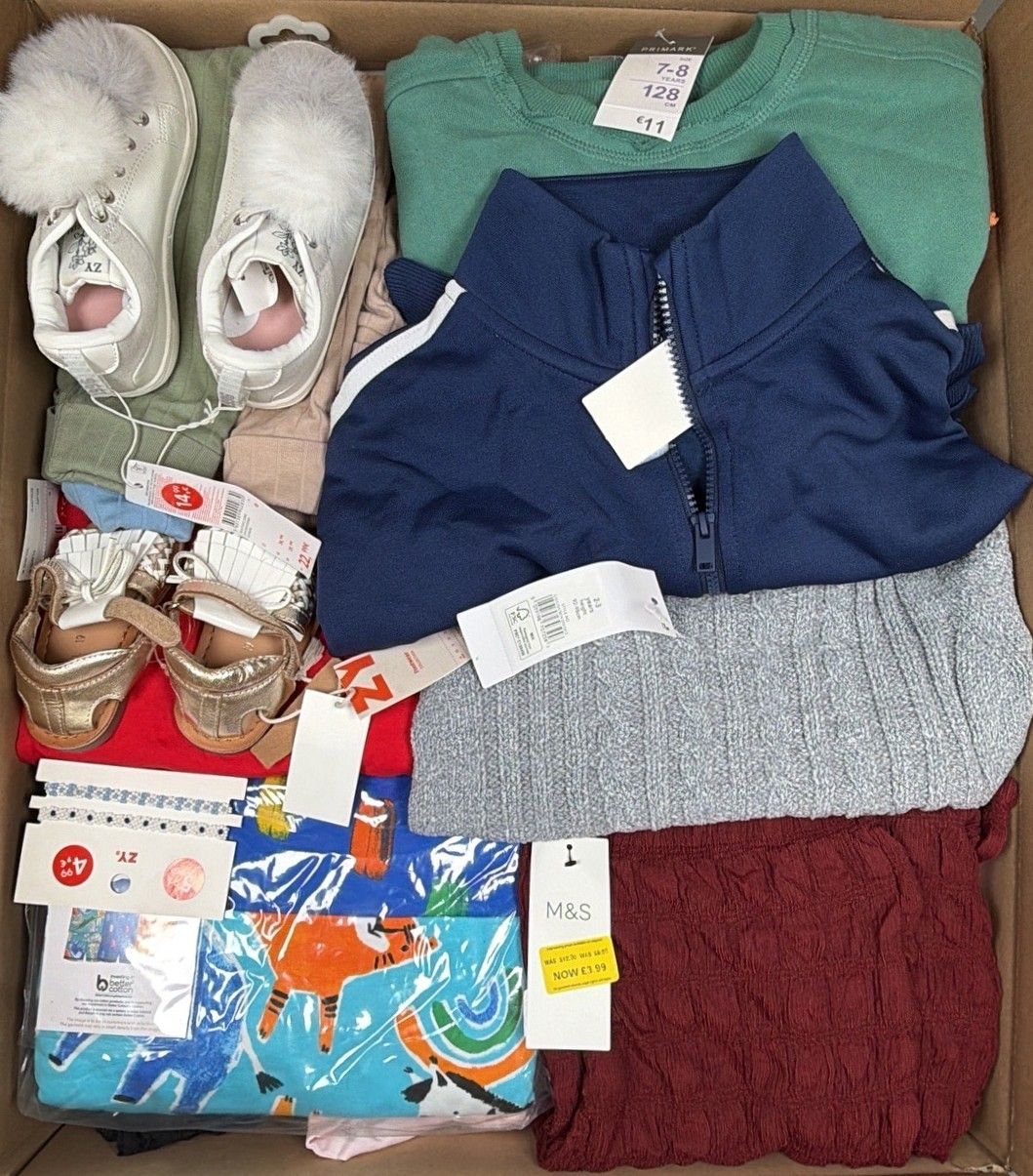 Cream Kids' Clothing Mix