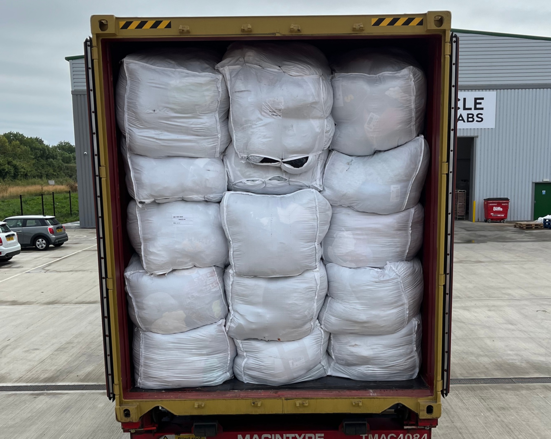 Loading in progress - verified by our QC team before seal